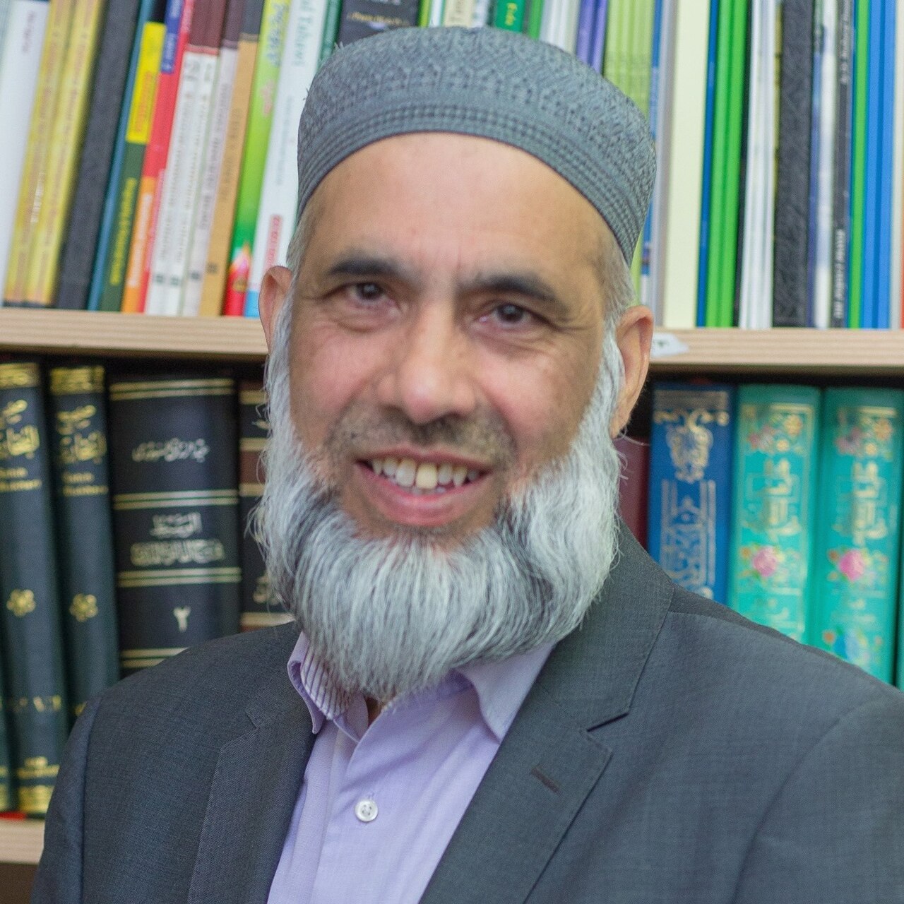 Dr Musharraf Hussain Al-Azhari OBE